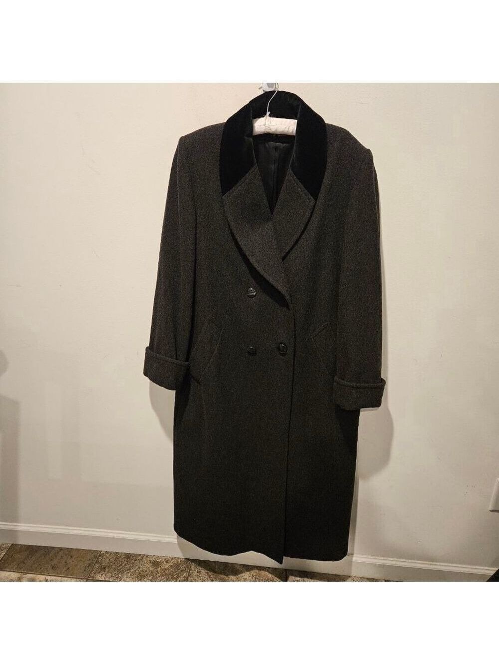 Women's JO-D Vintage Long Pea Coat Charcoal With Black Velvet Collar Size 14